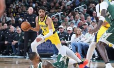 九游娱乐官方-雄鹿全队状态火热，连胜势头不减的简单介绍