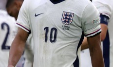 九游娱乐app下载-英格兰队凭借全队合作晋级半决赛的简单介绍