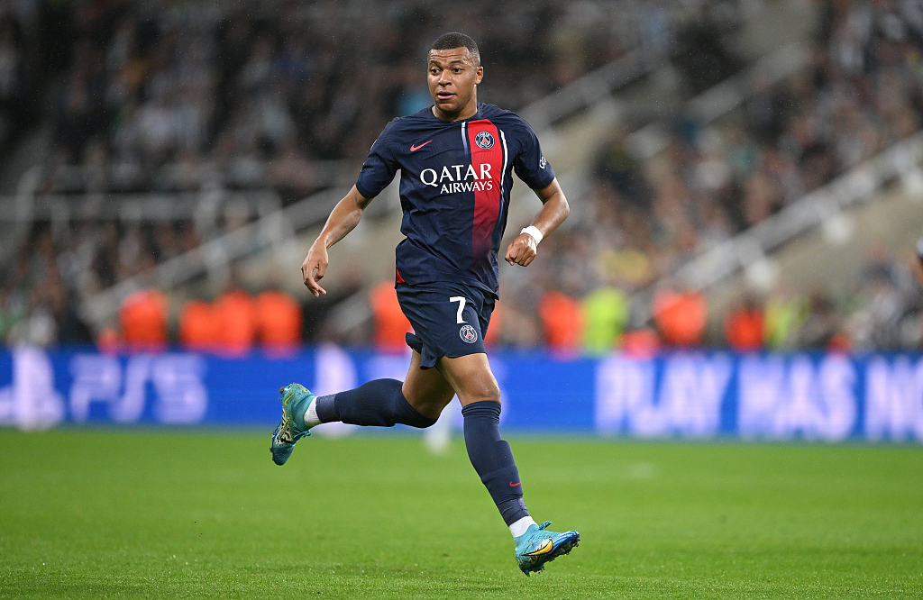 包含巴黎圣日耳曼战术灵活进入欧冠决赛！的词条