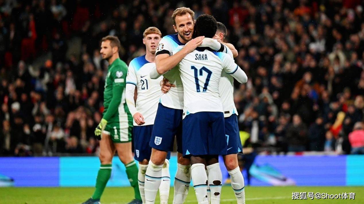 爱尔兰队客场胜乌拉圭，喜获小组第一