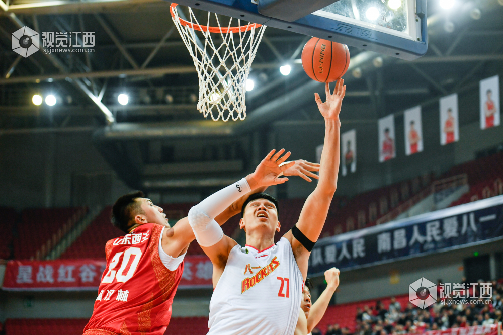 南昌八一主场击败对手，豪取三分
