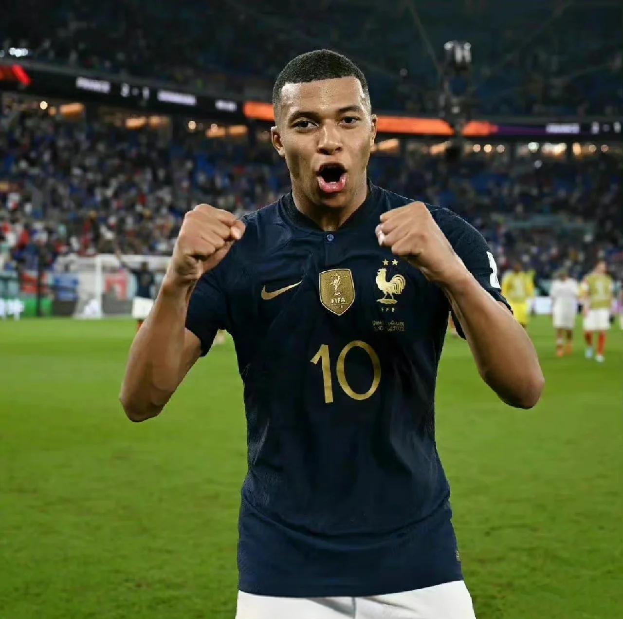 法国队士气高昂进入决赛圈展现实力的简单介绍