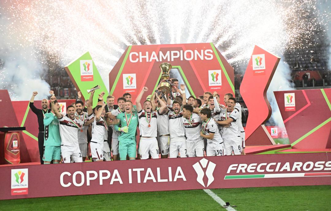 包含博洛尼亚主场艰难取胜，实现反弹的词条