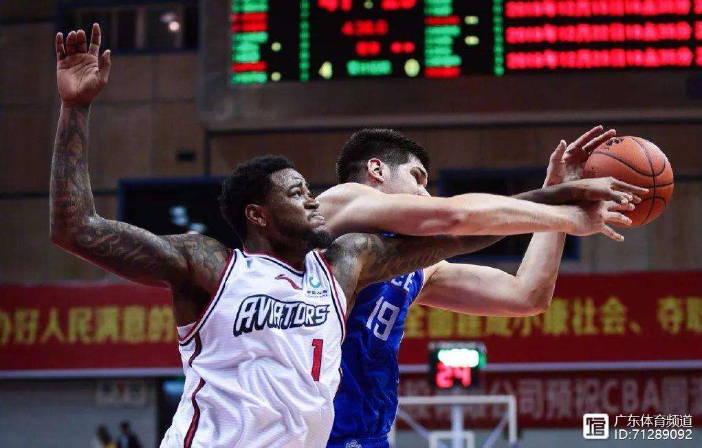 包含紧张关键的一战，胜负之间微弱的悬念让人揪心的词条