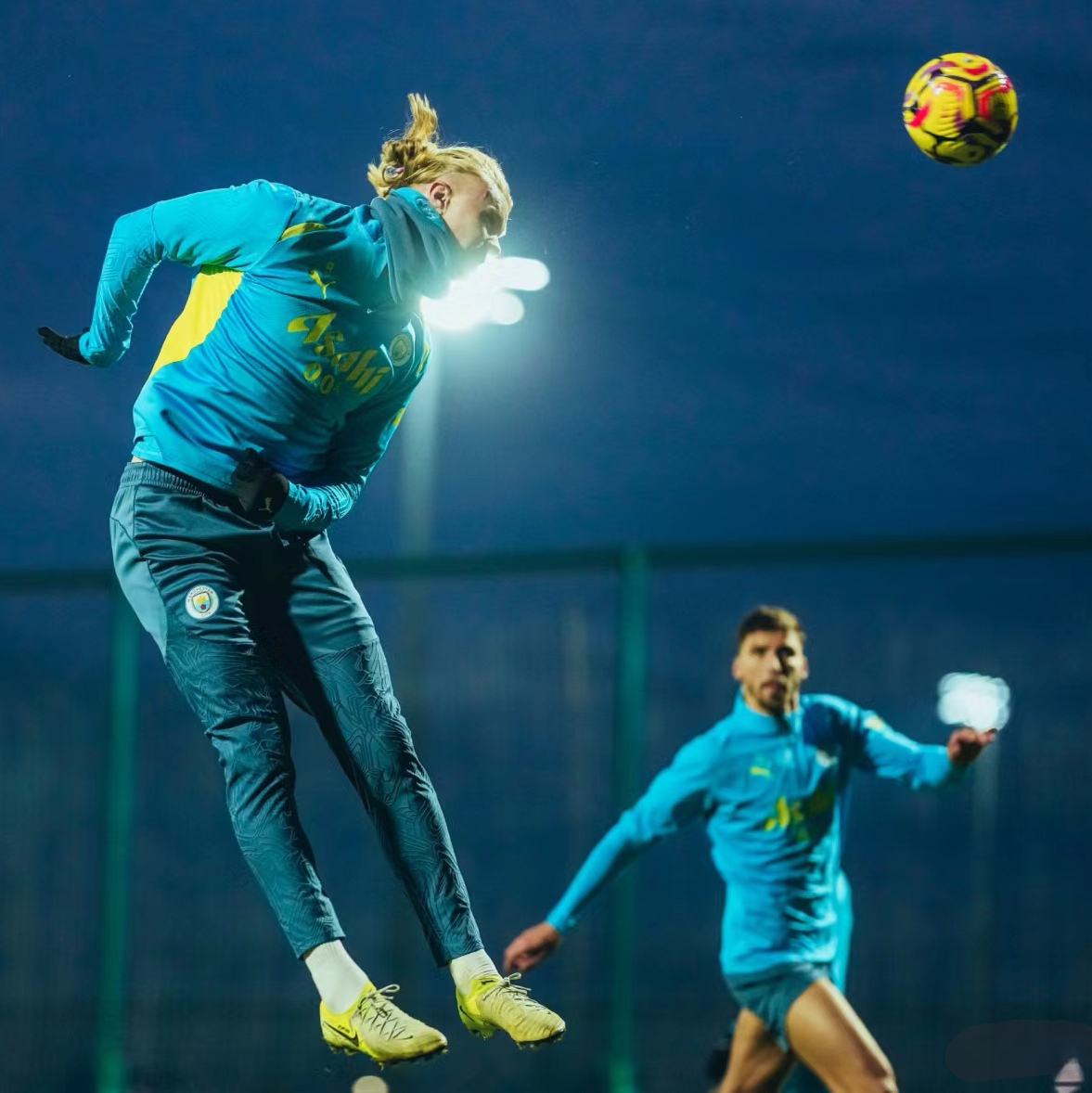 曼城全力出击,取得胜利的机会来了!的简单介绍 曼城全力出击,取得胜利的机会来了!的简单介绍