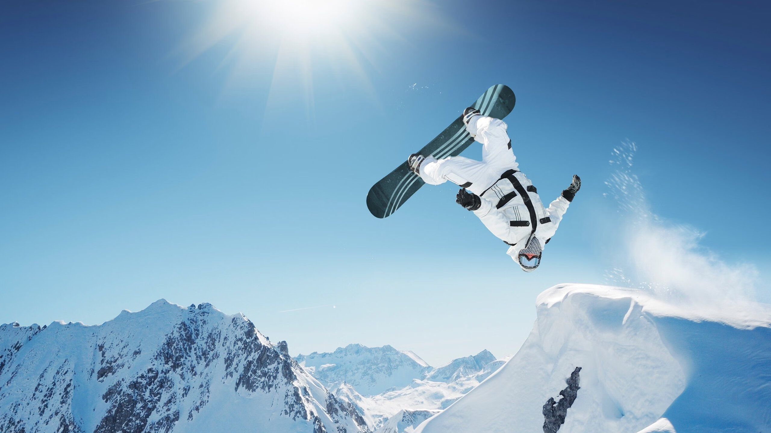 逆袭与热力，日本队翻盘英格兰队，许昕状态火热的双重启示