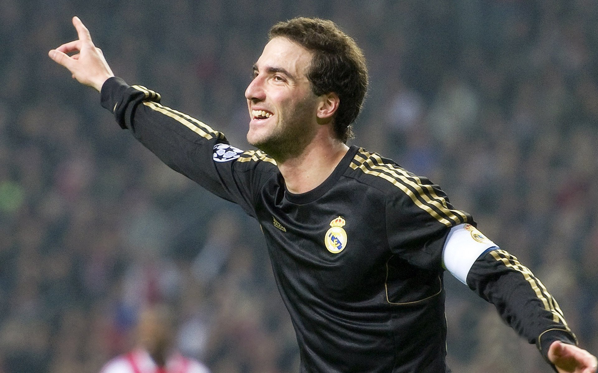 从美网翻盘到戴维斯杯救主，阿尔卡拉斯如何刷新纪录，定义新时代